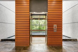 5755 Dupree Dr NW, Atlanta, GA for lease Interior Photo- Image 1 of 22