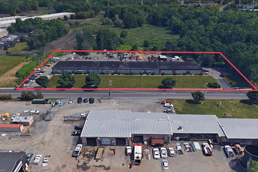 7 Melanie Ln, East Hanover, NJ for lease - Building Photo - Image 2 of 5