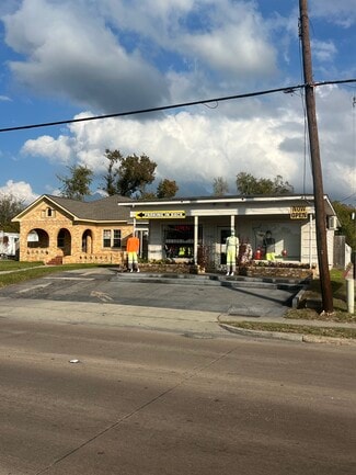 More details for 5902 Airline Dr, Houston, TX - Office for Sale