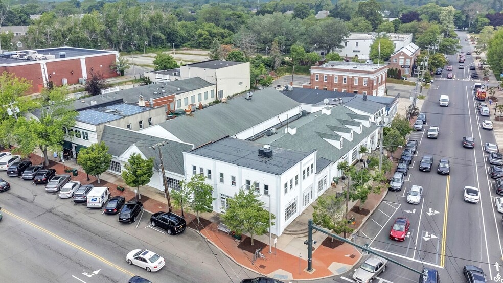 1 Windmill Ln, Southampton, NY for lease - Aerial - Image 2 of 6