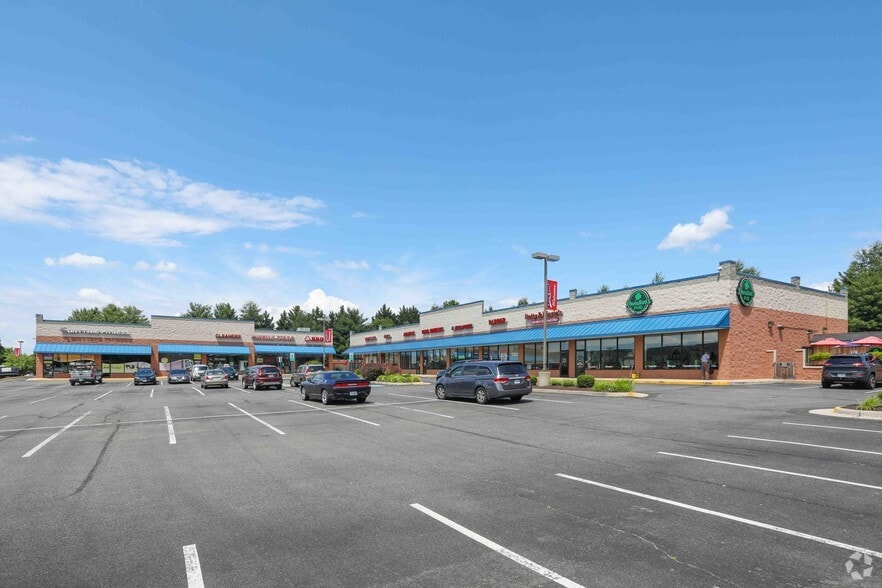 9103-9121 Andrew Dr, Manassas, VA for lease - Building Photo - Image 3 of 14