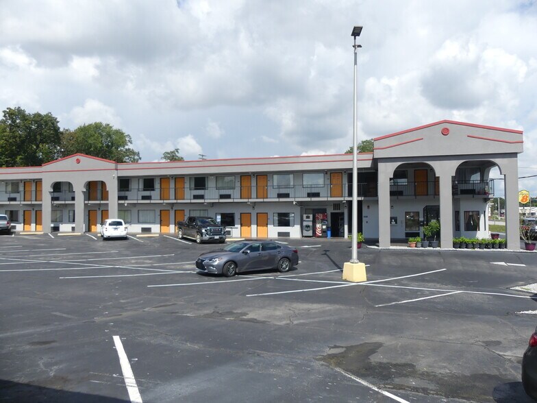 2120 Lafayette Rd, Fort Oglethorpe, GA à vendre - Photo du bâtiment - Image 2 de 26