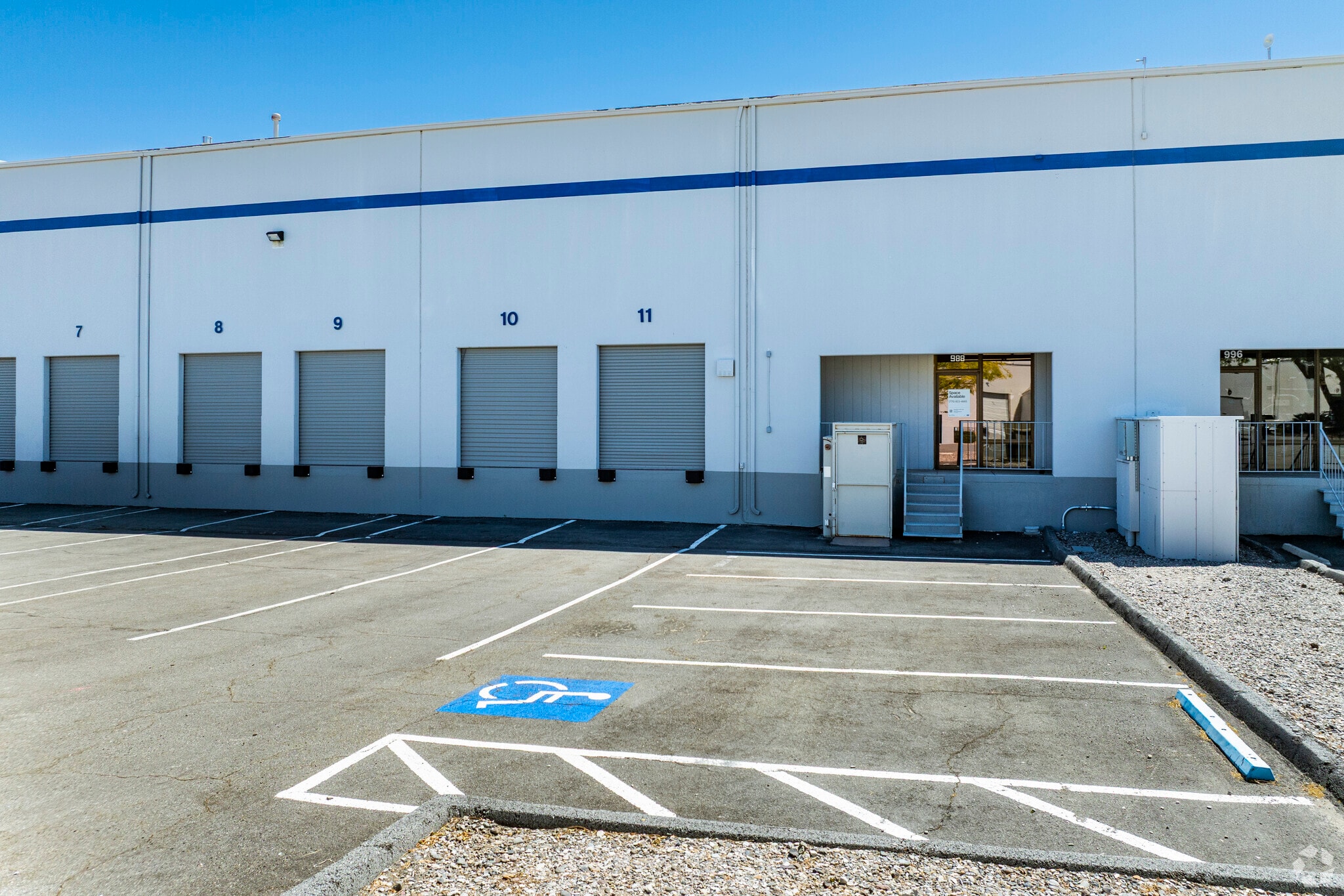 964 United Cir, Sparks, NV for lease Building Photo- Image 1 of 5