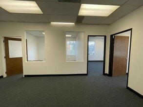 433 Callan Ave, San Leandro, CA à vendre Photo intérieure- Image 2 de 10