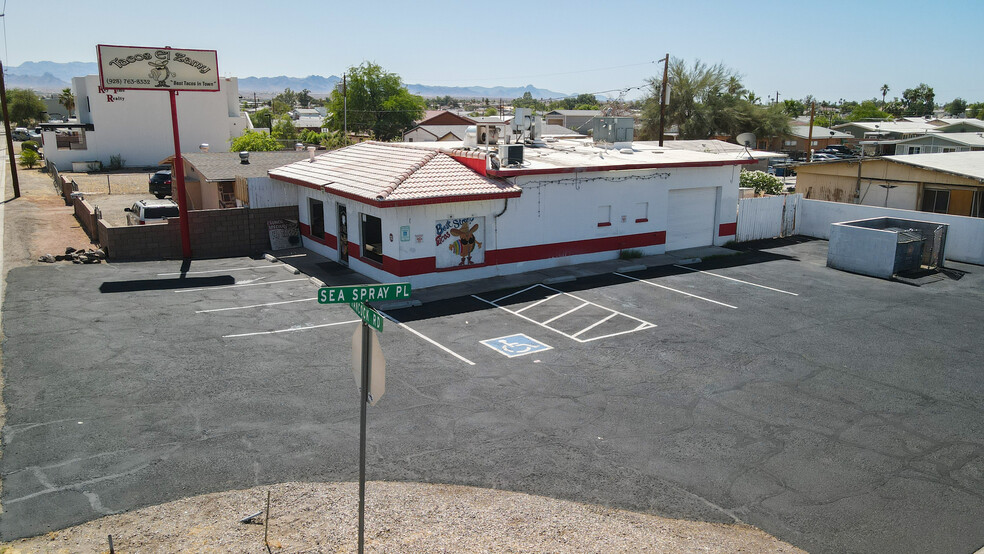 742 Hancock Rd, Bullhead City, AZ à vendre - Photo du bâtiment - Image 1 de 1