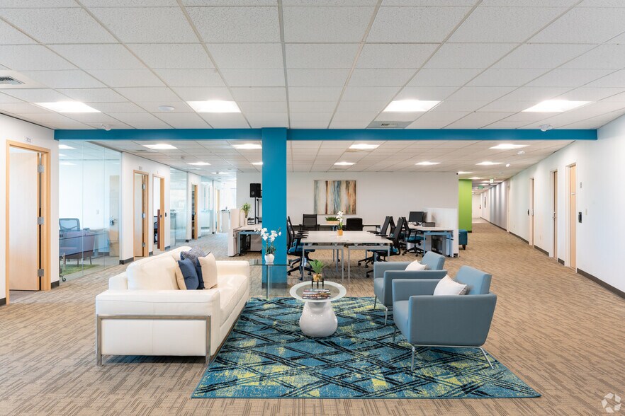 3600 136th Pl SE, Bellevue, WA à louer - Photo intérieure - Image 2 de 57