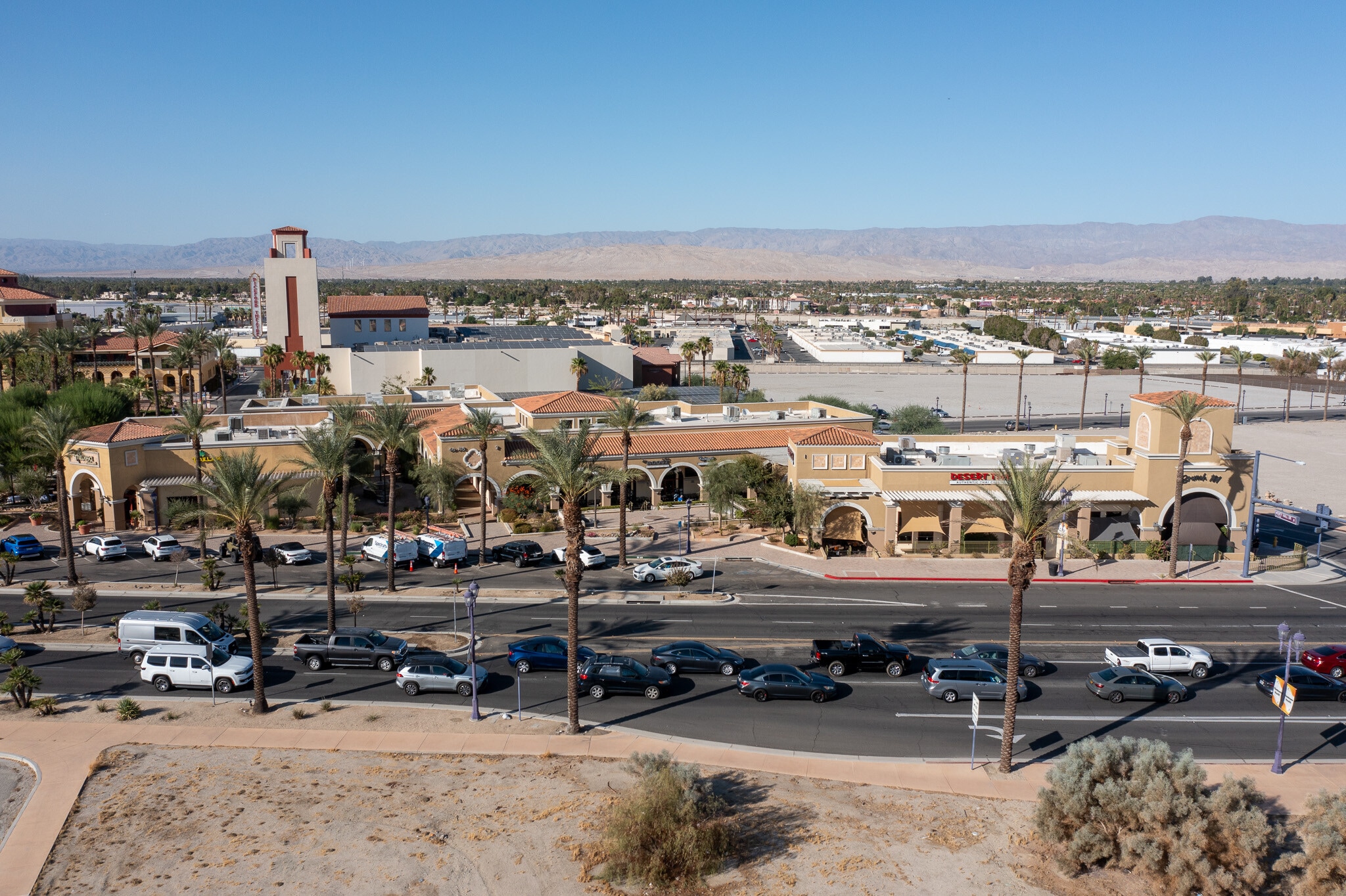 68718 E Palm Canyon Dr, Cathedral City, CA for lease Primary Photo- Image 1 of 21