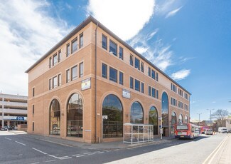 Plus de détails pour 35-37 Carrick St, Ayr - Bureau à louer