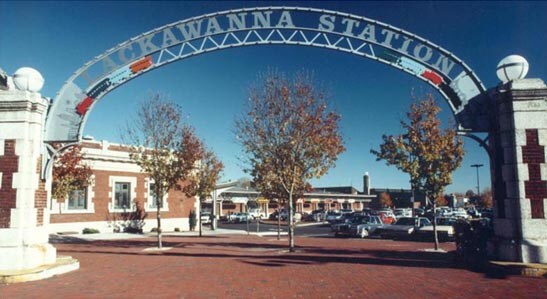 1 Lackawanna Plz, Montclair, NJ à louer - Photo du bâtiment - Image 2 de 12