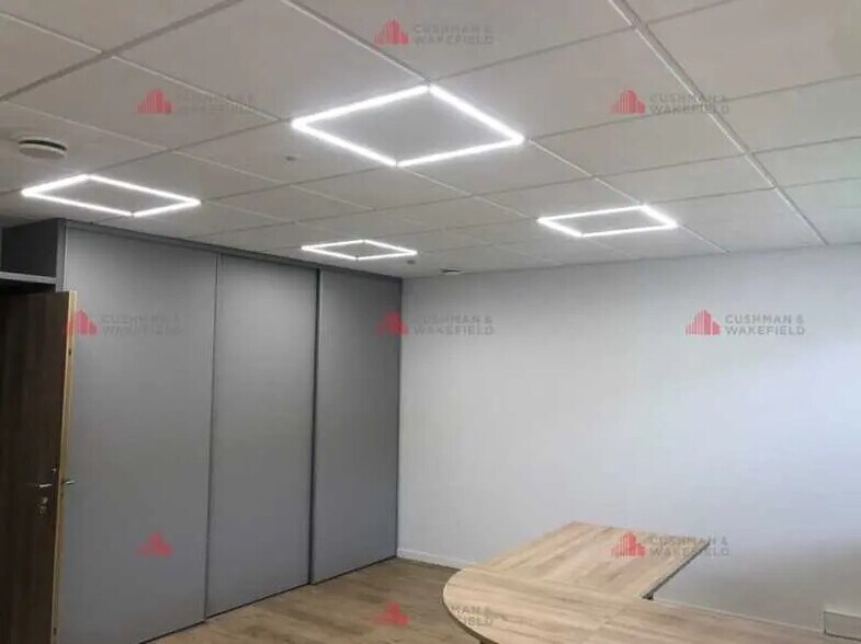 Bureau dans Besançon à louer - Photo intérieure - Image 2 de 4