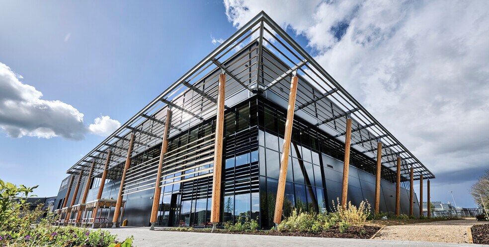 Nova, Oxford à louer - Photo principale - Image 1 de 10