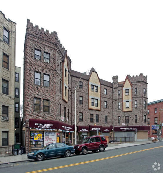 151-157 N Broadway, Yonkers, NY for lease - Building Photo - Image 2 of 2