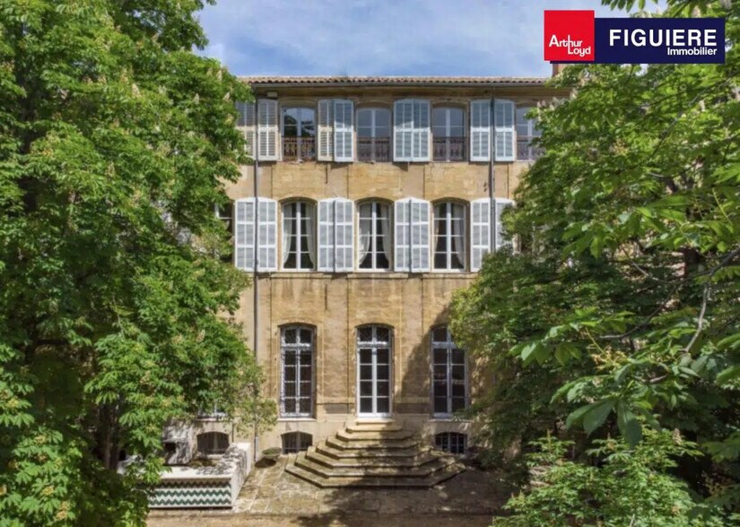 Bureau dans Aix-en-Provence à louer - Photo du bâtiment - Image 1 de 10