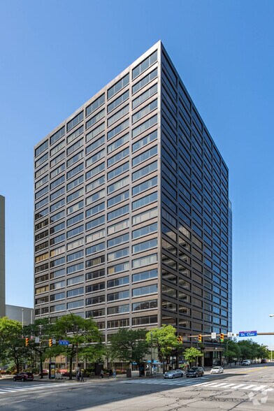 1300 E 9th St, Cleveland, OH à louer - Photo du bâtiment - Image 3 de 26