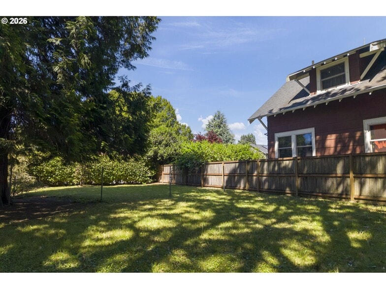 0 Dekum St, Portland, OR à vendre - Photo du bâtiment - Image 2 de 10