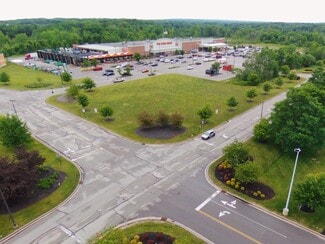 More details for N Market Place Dr, Chagrin Falls, OH - Retail for Lease