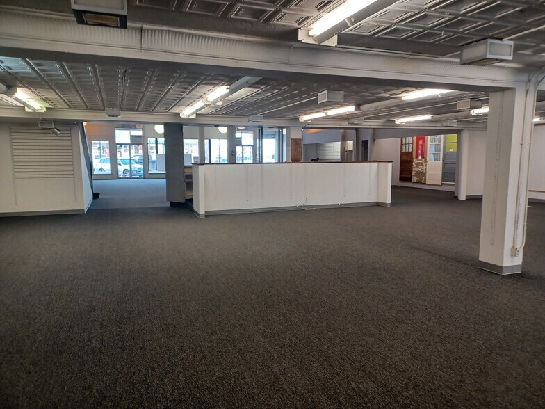 724 Laurel St, Brainerd, MN à louer - Photo du bâtiment - Image 3 de 18