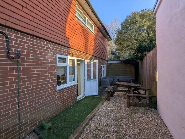 The Green, Elstead for lease - Building Photo - Image 2 of 2