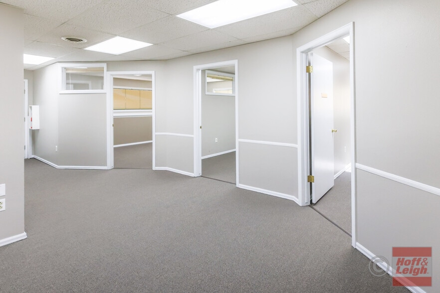 5865 Lehman Dr, Colorado Springs, CO for lease - Building Photo - Image 2 of 6