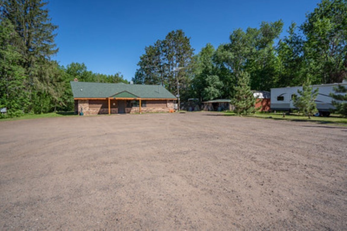 9925 E County Road A, Solon Springs, WI à vendre Photo du b timent- Image 1 de 1