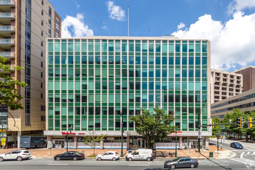 8701 Georgia Ave, Silver Spring, MD à louer - Photo du bâtiment - Image 2 de 6