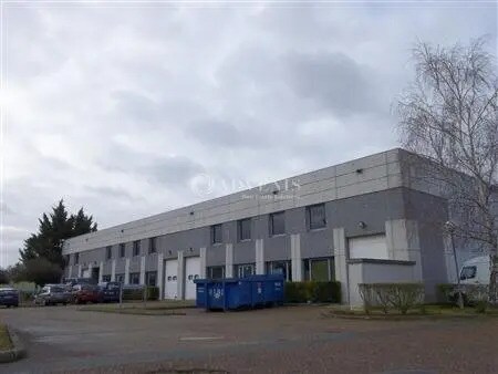 Flex dans Épône à louer - Photo du bâtiment - Image 3 de 4