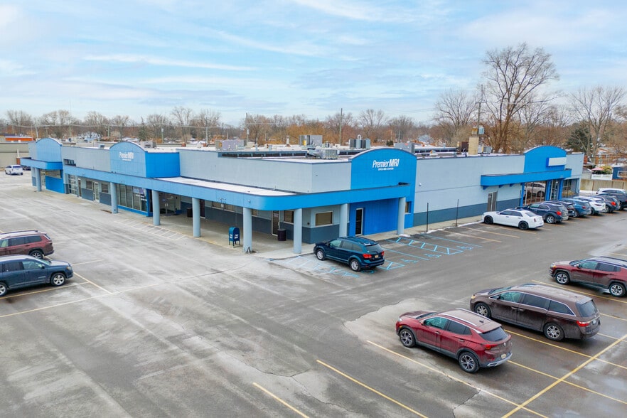 30773-30785 Stephenson Hwy, Madison Heights, MI for lease - Building Photo - Image 1 of 6