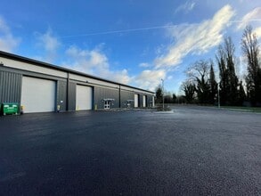 Toton Close, Nottingham à louer Photo du bâtiment- Image 2 de 4