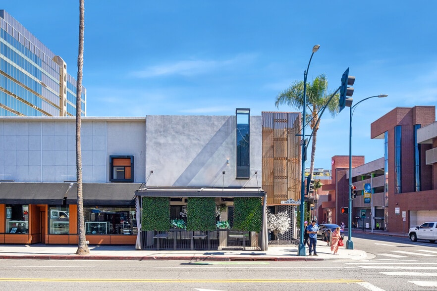 468 N Bedford Dr, Beverly Hills, CA for lease - Building Photo - Image 2 of 6