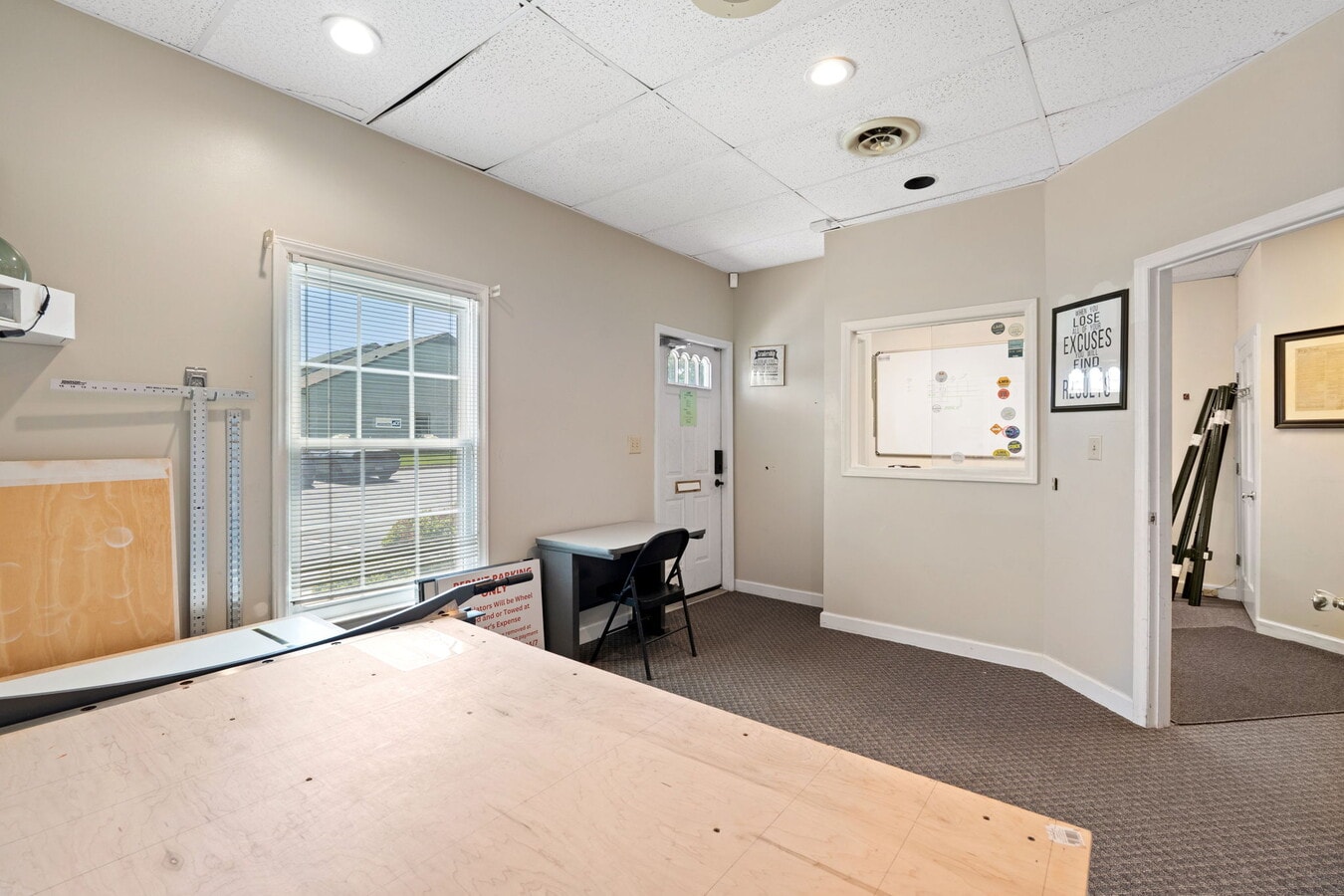 1919 Boulevard St, Greensboro, NC 27407 - Unité E -  - Photo intérieure - Image 1 of 20