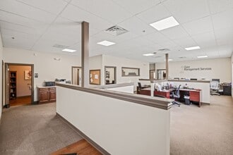 20960 S Frankfort Square Rd, Frankfort, IL for lease Interior Photo- Image 2 of 15