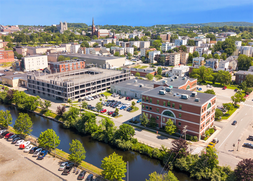 500 Canal St, Lewiston, ME for lease - Building Photo - Image 2 of 5