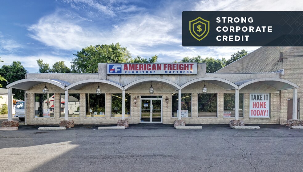 1930 Silas Deane Hwy, Rocky Hill, CT à louer - Photo du bâtiment - Image 2 de 36