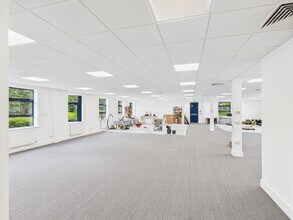 Holgate Park Dr, York for lease Interior Photo- Image 1 of 5