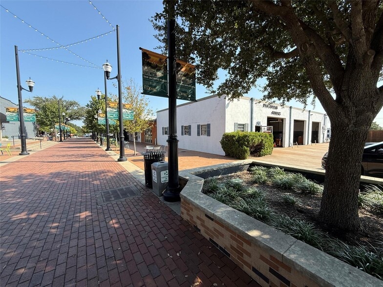 201 E Washington St, Rockwall, TX for sale - Primary Photo - Image 1 of 8