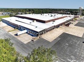 700 N Main St, Kernersville NC - Warehouse