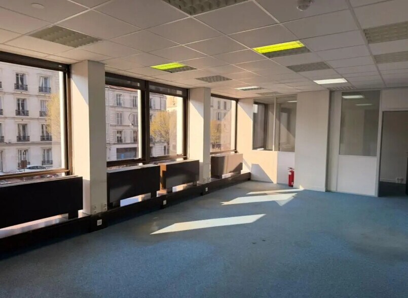 Bureau dans Saint-Cloud à louer - Photo intérieure - Image 1 de 5