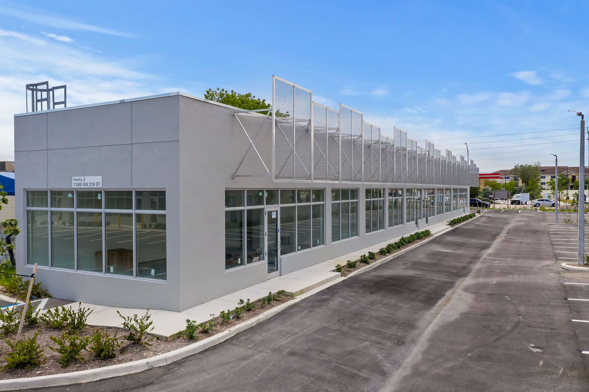 11045 SW 216th St, Miami, FL for lease Primary Photo- Image 1 of 5