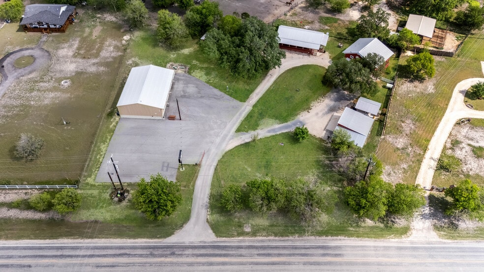 5738 FM 2538, Marion, TX à vendre - Photo du bâtiment - Image 2 de 19