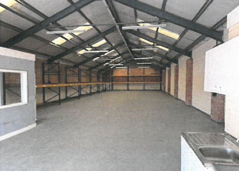 High St, Potton for lease - Interior Photo - Image 3 of 5