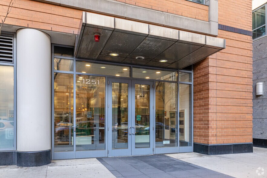 1251 S Michigan Ave, Chicago, IL à vendre - Photo du bâtiment - Image 3 de 4