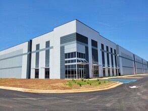 10121 Greenbrier Pky NW, Madison, AL for lease Building Photo- Image 1 of 4