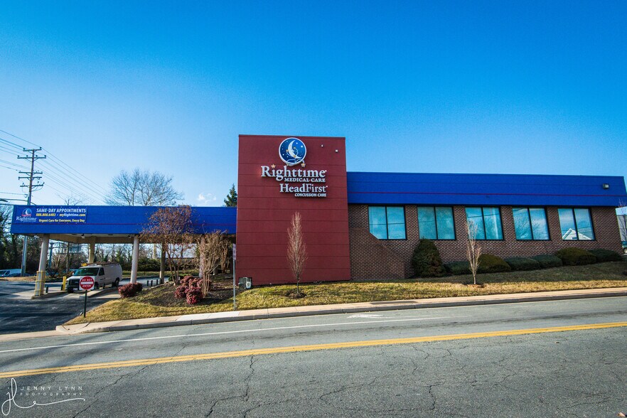 1809 Reisterstown Rd, Baltimore, MD à louer - Photo du bâtiment - Image 2 de 4