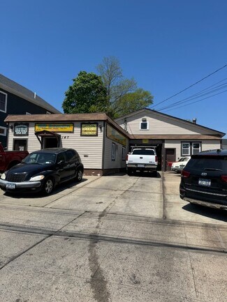 Plus de détails pour 147 New Dorp Plz N, Staten Island, NY - Spécialité à vendre