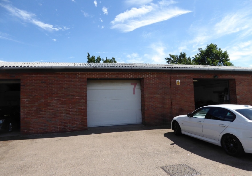 Longford Rd, Cannock for lease Primary Photo- Image 1 of 2