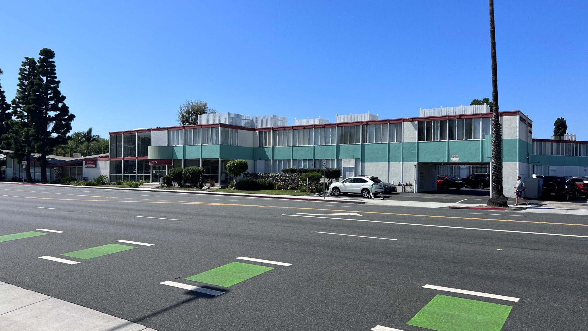 1777 Bellflower Blvd, Long Beach, CA for lease Building Photo- Image 1 of 7