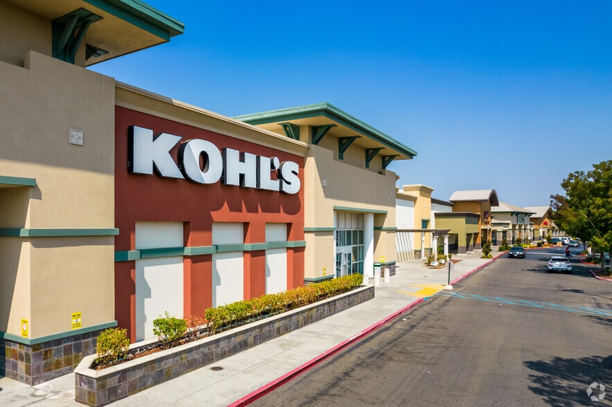 5401-5641 Lone Tree Way, Brentwood, CA for lease - Building Photo - Image 2 of 4