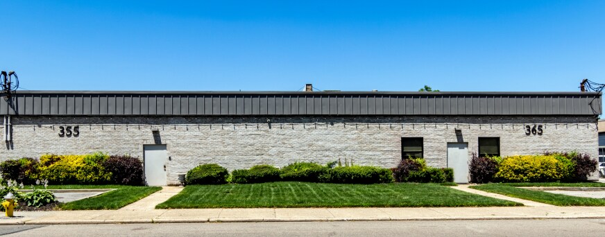 355-365 Wyandanch Ave, Babylon, NY à louer Photo du bâtiment- Image 1 de 14