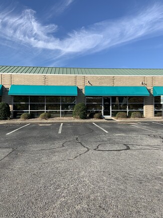 Plus de détails pour 702 Wh Smith Blvd, Greenville, NC - Bureau à louer