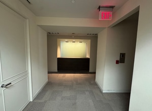 150 W Jefferson Ave, Detroit, MI for lease Interior Photo- Image 2 of 9